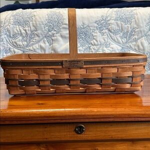 Longaberger JWCollection Vintage 1988 Edition Gathering Basket, 18”x 11 x 4 3/4”